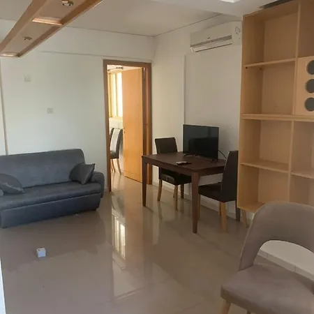 Apartment Ground Floor With Big Balcony Larnaca